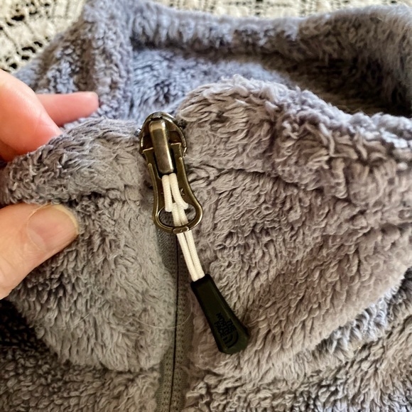 💥The North Face Osito Fleece Vest💥 - Picture 6 of 16